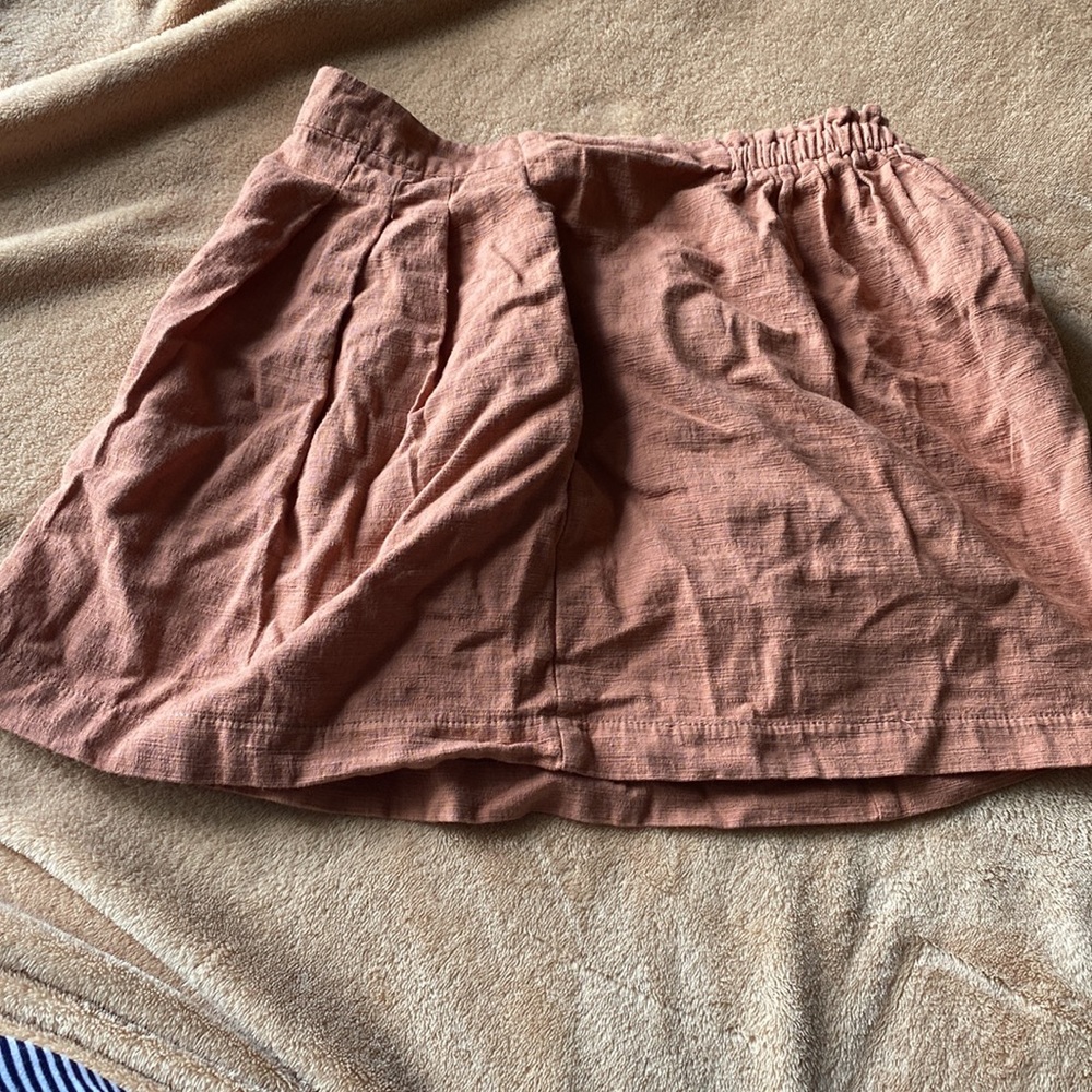 GB GIRLS - LIGHT BROWN SKIRT - Picture 3 of 4